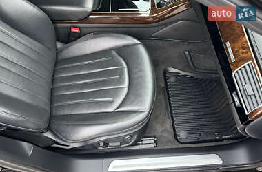 Седан Audi A8 2017 в 