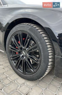 Седан Audi A8 2011 в 