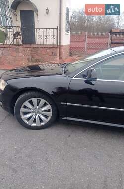 Седан Audi A8 2008 в 