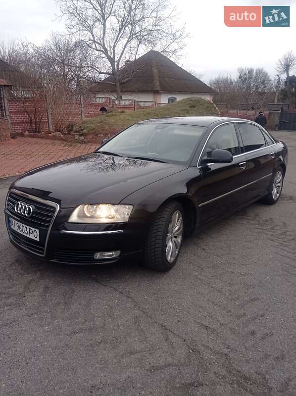 Седан Audi A8 2008 в Погребище