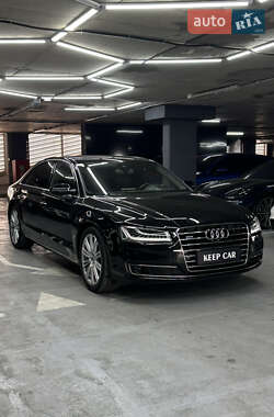 Седан Audi A8 2014 в 