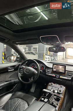 Седан Audi A8 2014 в 