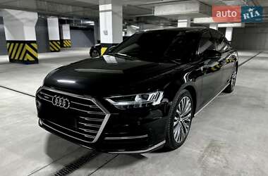 Седан Audi A8 2021 в Днепре