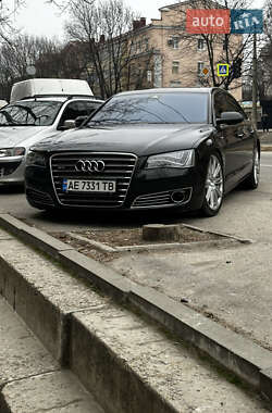 Седан Audi A8 2012 в Дніпрі