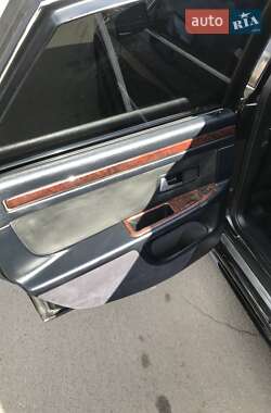 Седан Audi A8 1995 в 