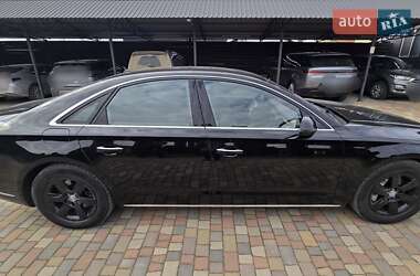 Седан Audi A8 2014 в Черновцах