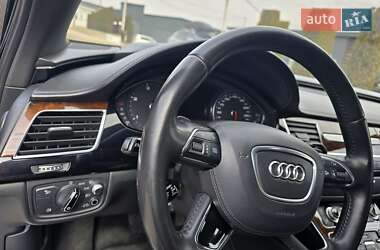 Седан Audi A8 2014 в Черновцах