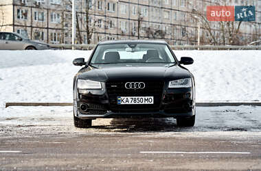 Седан Audi A8 2017 в 