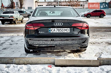 Седан Audi A8 2017 в 