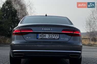 Седан Audi A8 2015 в 