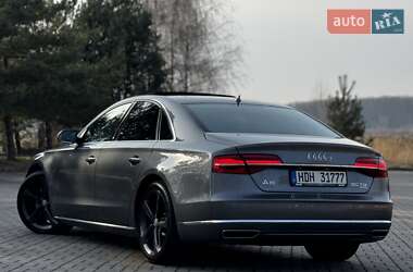 Седан Audi A8 2015 в 