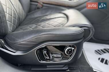 Седан Audi A8 2015 в 