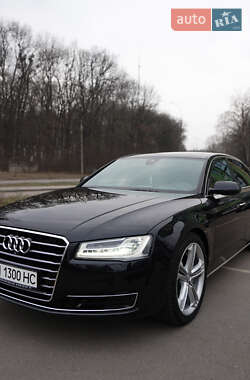 Седан Audi A8 2014 в 