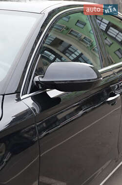 Седан Audi A8 2014 в 