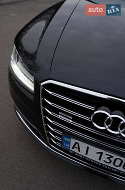 Седан Audi A8 2014 в 