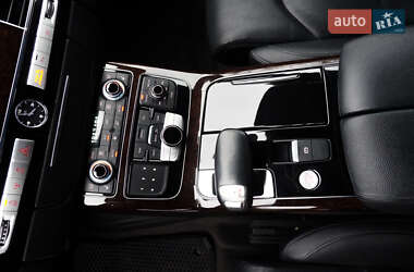 Седан Audi A8 2014 в 