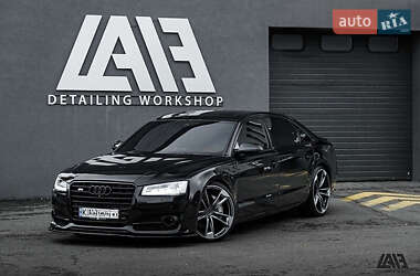 Седан Audi A8 2015 в Киеве