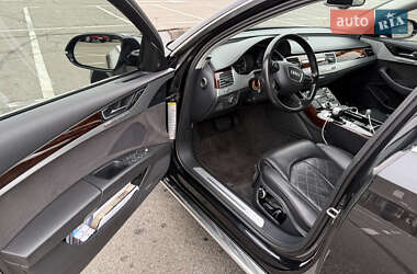Седан Audi A8 2012 в Киеве