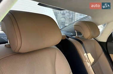 Седан Audi A8 2018 в 