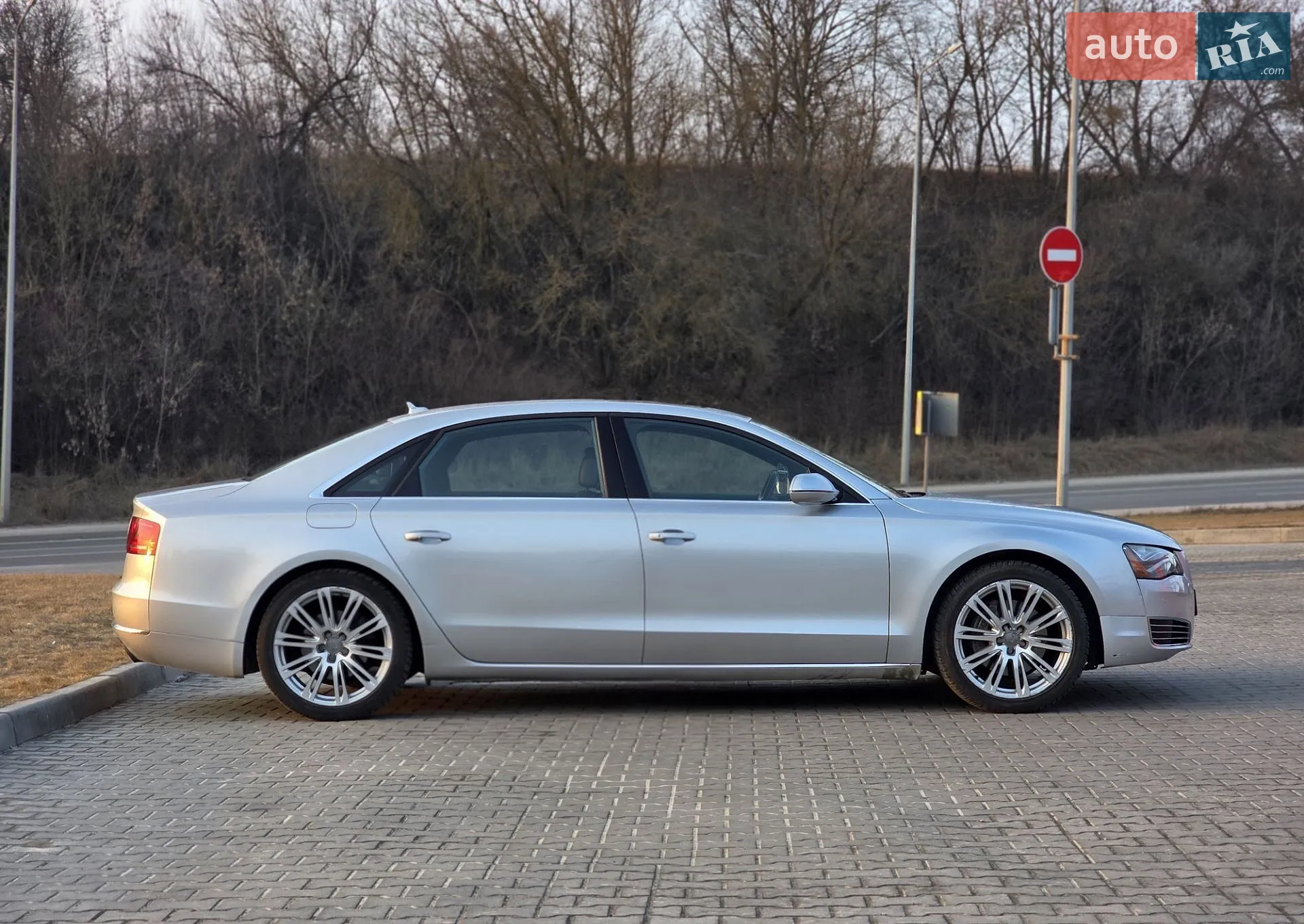 2012 Audi A8 - мініатюра 3