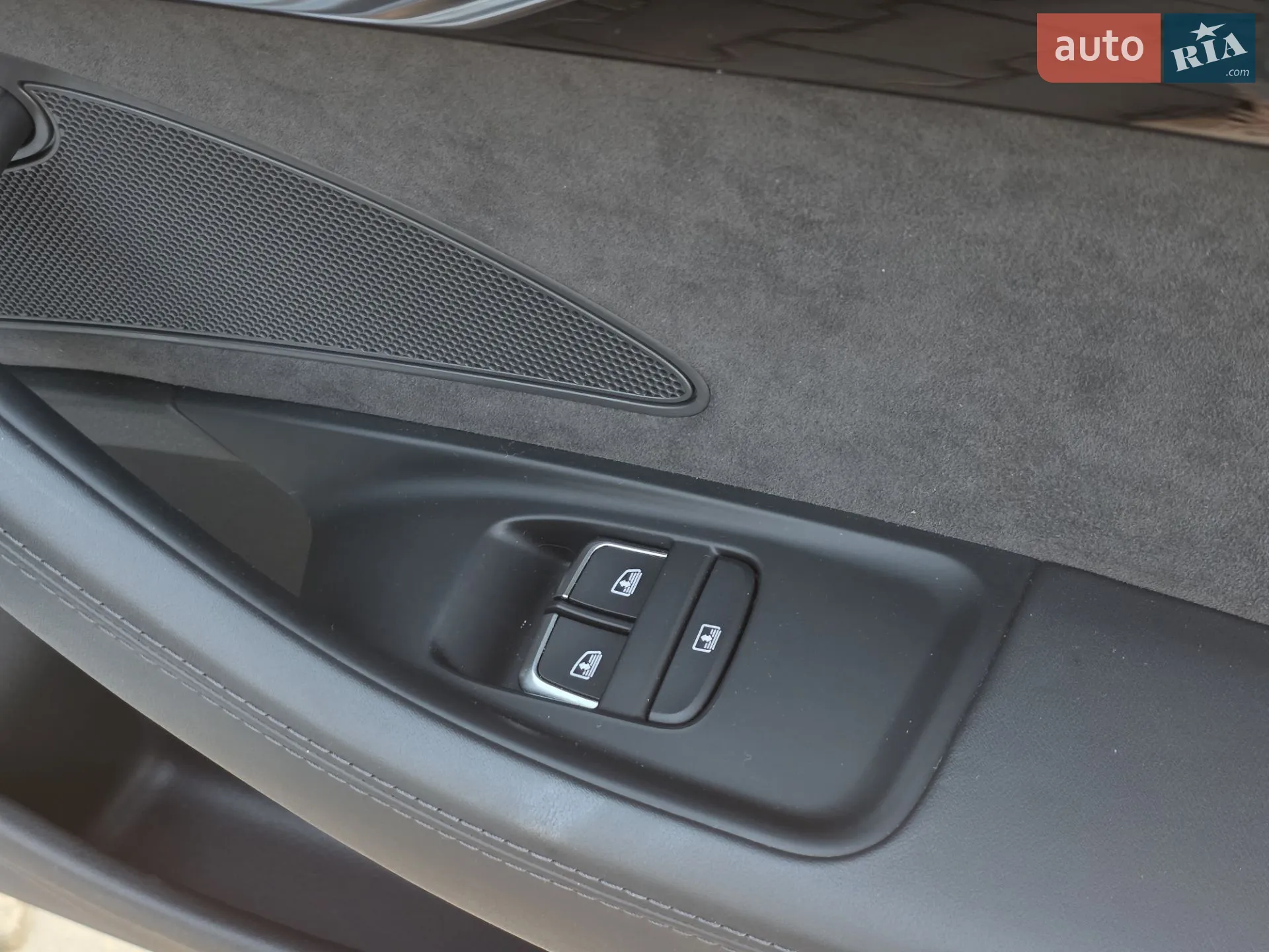 2012 Audi A8 - мініатюра 32