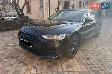 Седан Audi A8 2021 в Одессе