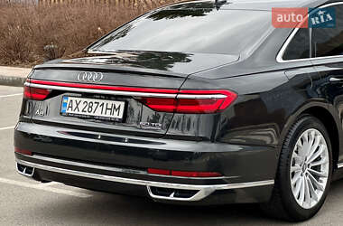 Седан Audi A8 2018 в Києві