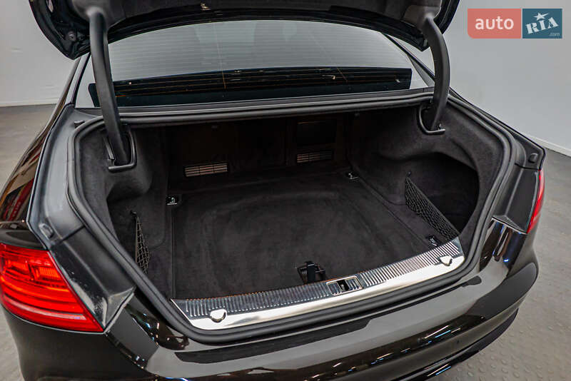Седан Audi A8 2013 в Киеве фото 10 Седан Audi A8 2013 в Киеве