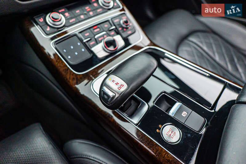 Седан Audi A8 2013 в Киеве фото 24 Седан Audi A8 2013 в Киеве