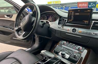 Седан Audi A8 2014 в Виннице
