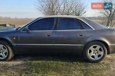 Седан Audi A8 1998 в 