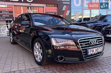 Седан Audi A8 2012 в 