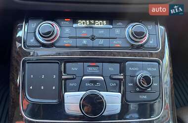 Седан Audi A8 2012 в 