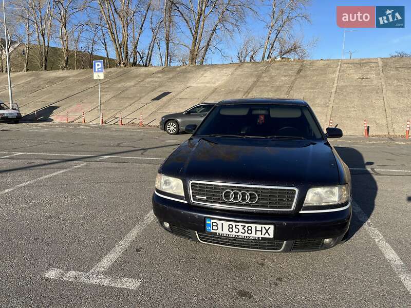 Седан Audi A8 2000 в Киеве