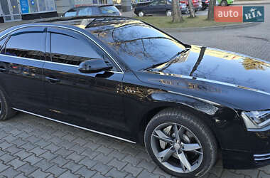 Седан Audi A8 2010 в 