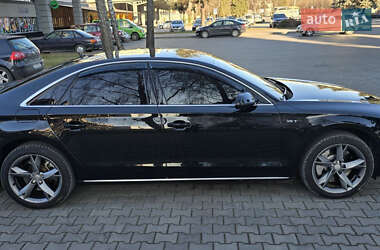 Седан Audi A8 2010 в 