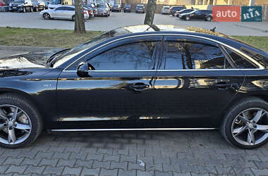 Седан Audi A8 2010 в 