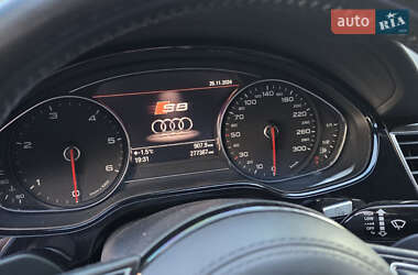 Седан Audi A8 2010 в 