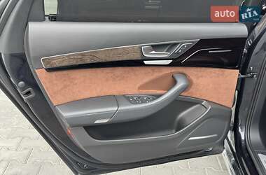 Седан Audi A8 2015 в 