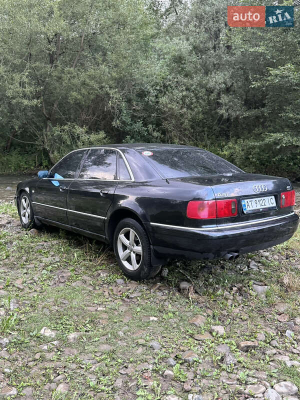 Седан Audi A8 2000 в Сумах