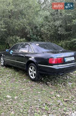 Седан Audi A8 2000 в 