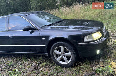 Седан Audi A8 2000 в 