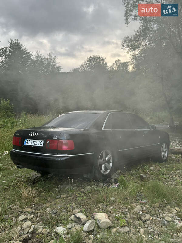 Седан Audi A8 2000 в Сумах