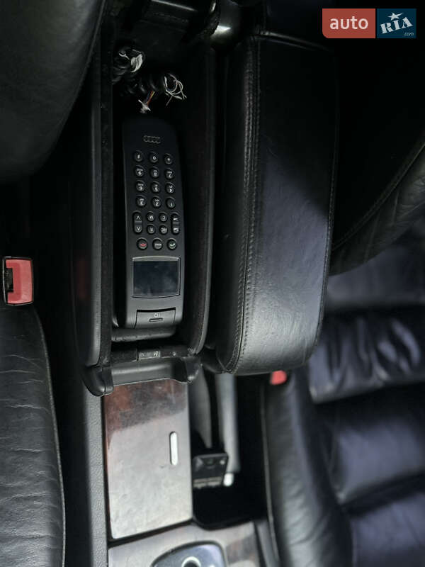 Седан Audi A8 2000 в Сумах