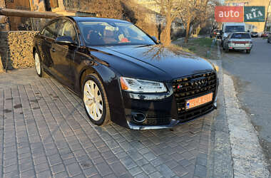 Седан Audi A8 2016 в Миколаєві
