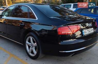 Седан Audi A8 2010 в 