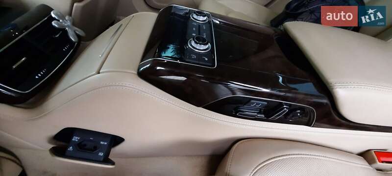Седан Audi A8 2010 в Киеве фото 5 Седан Audi A8 2010 в Киеве