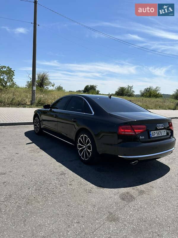 Седан Audi A8 2011 в Запоріжжі
