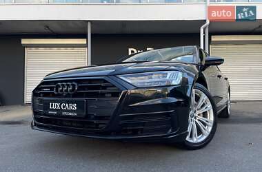 Седан Audi A8 2021 в 