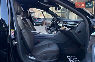 Седан Audi A8 2021 в 